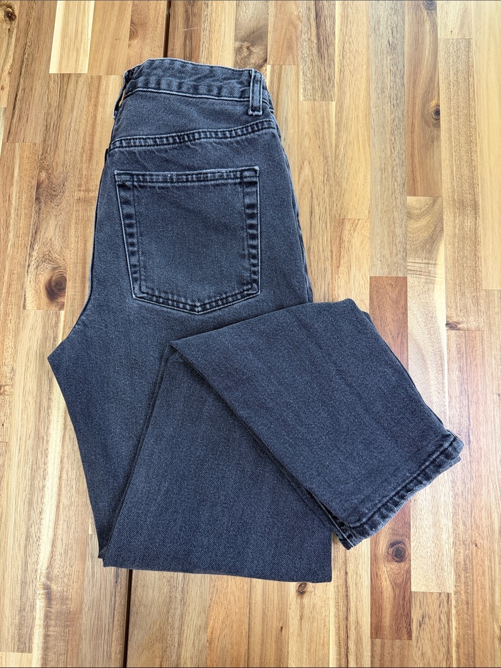 BDG Mom High Rise Jeans